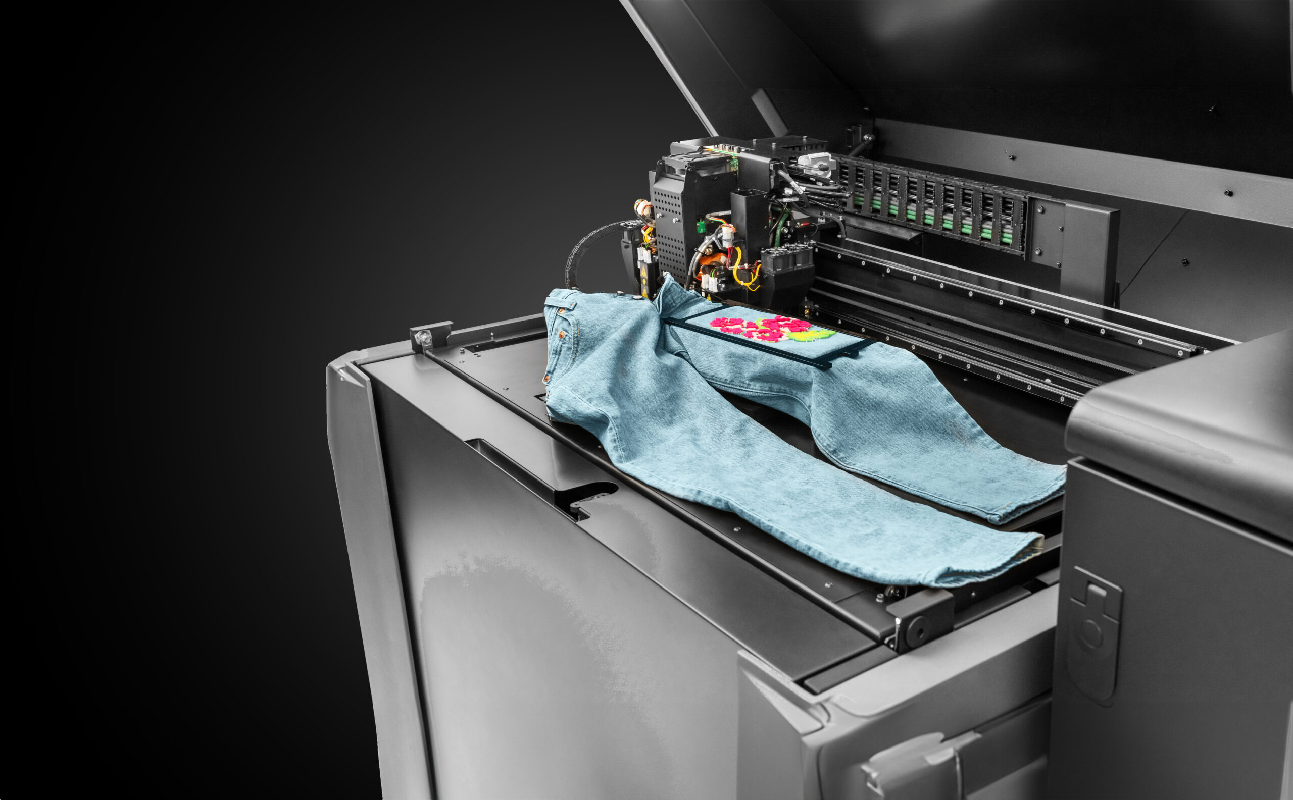 3D Direct-to-Garment custom apparel printer